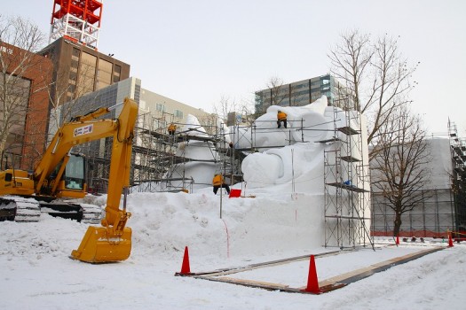 5丁目　環境ひろば大雪像　魔法よ、みんなに届け